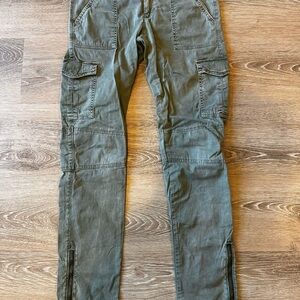 Women’s Olive Cargo Pants